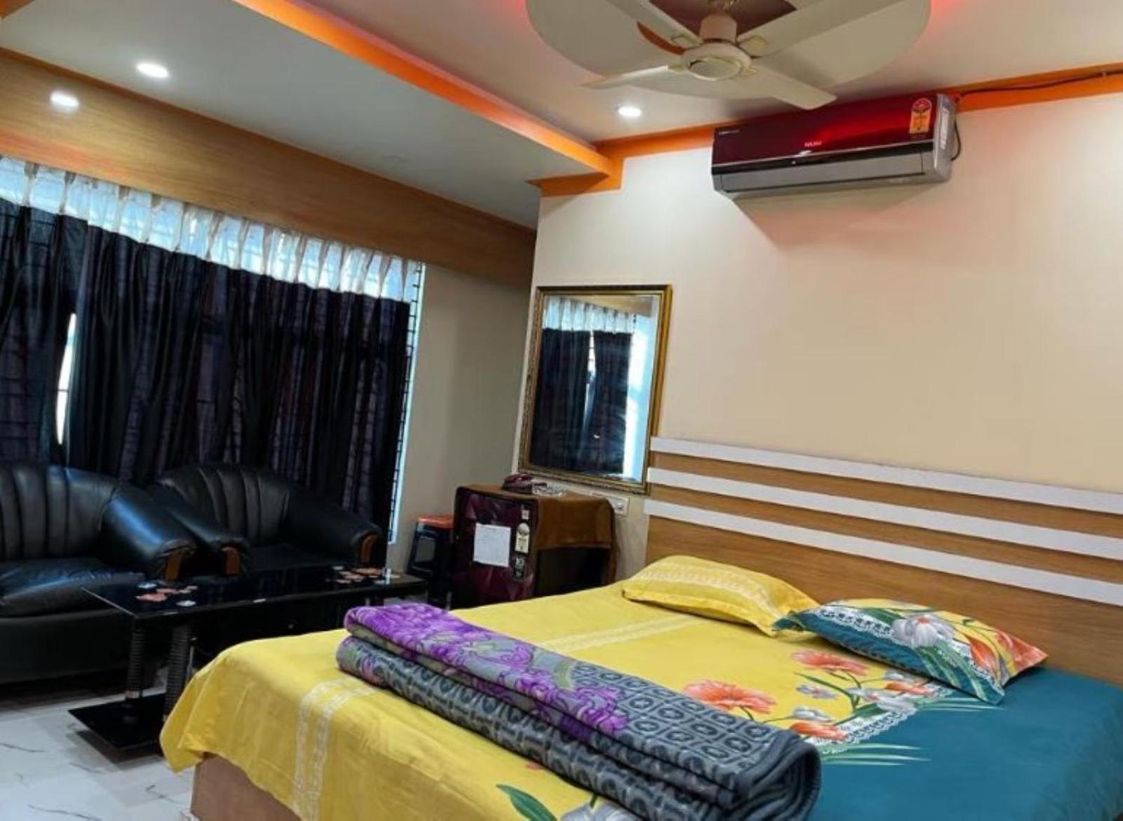 Anurag Palace Best Hotel In Agartala Exterior foto