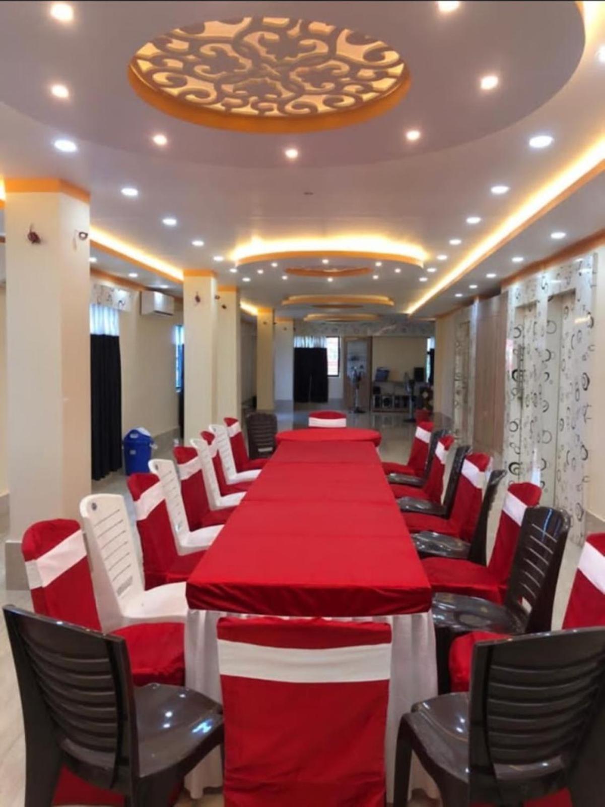 Anurag Palace Best Hotel In Agartala Exterior foto